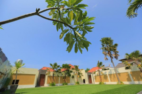Гостиница Putri Bali Villa  Kuta
